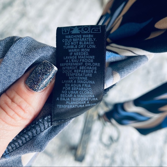 maxandcleo designer professional faux wrap  dress with bohemian print - Picture 10 of 10